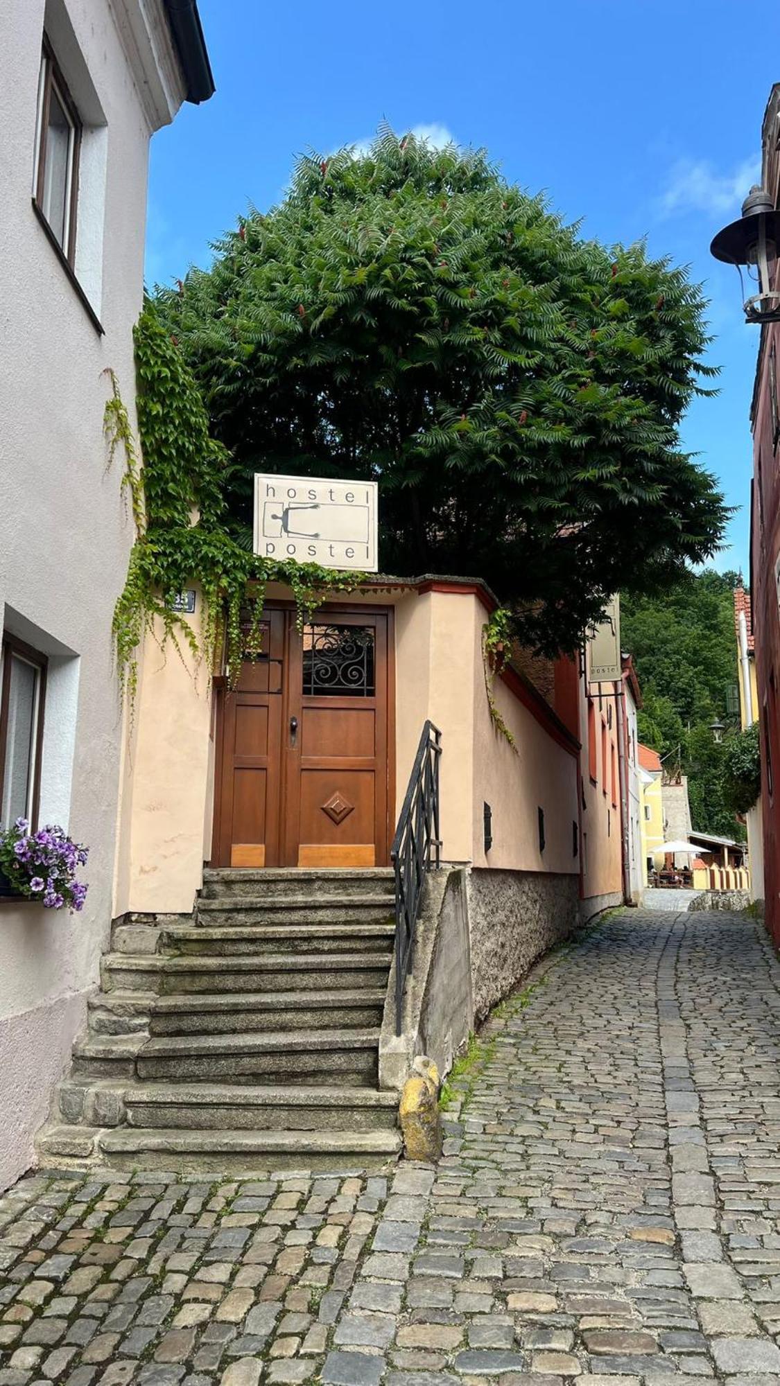 Hostel Postel Чешки Крумлов Екстериор снимка